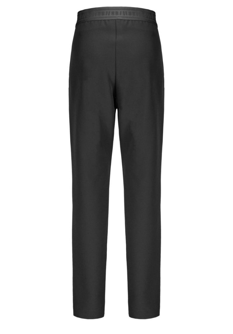  070 black