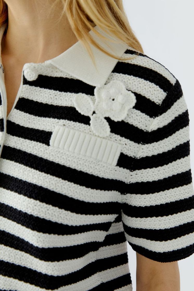  0109 WHIT BLACK
