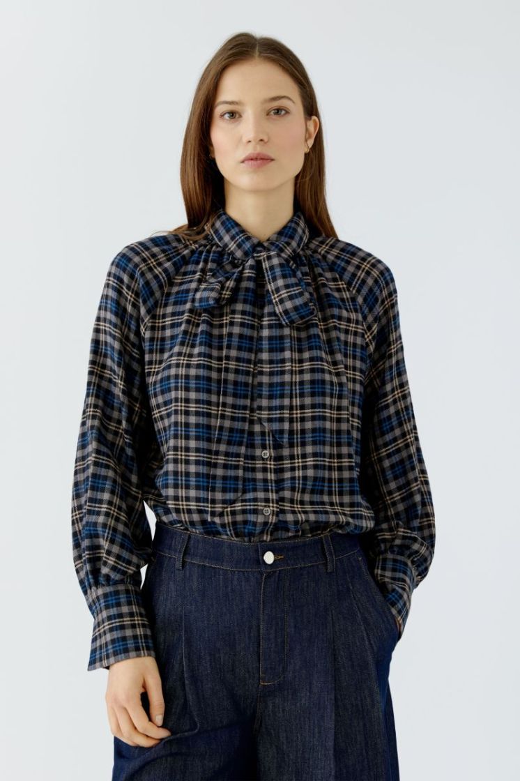  0577 DK BLUE CA