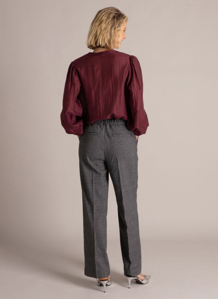  6010 WINE RED