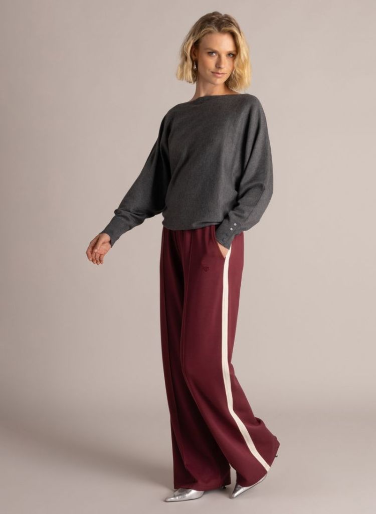  6610 WINE RED B