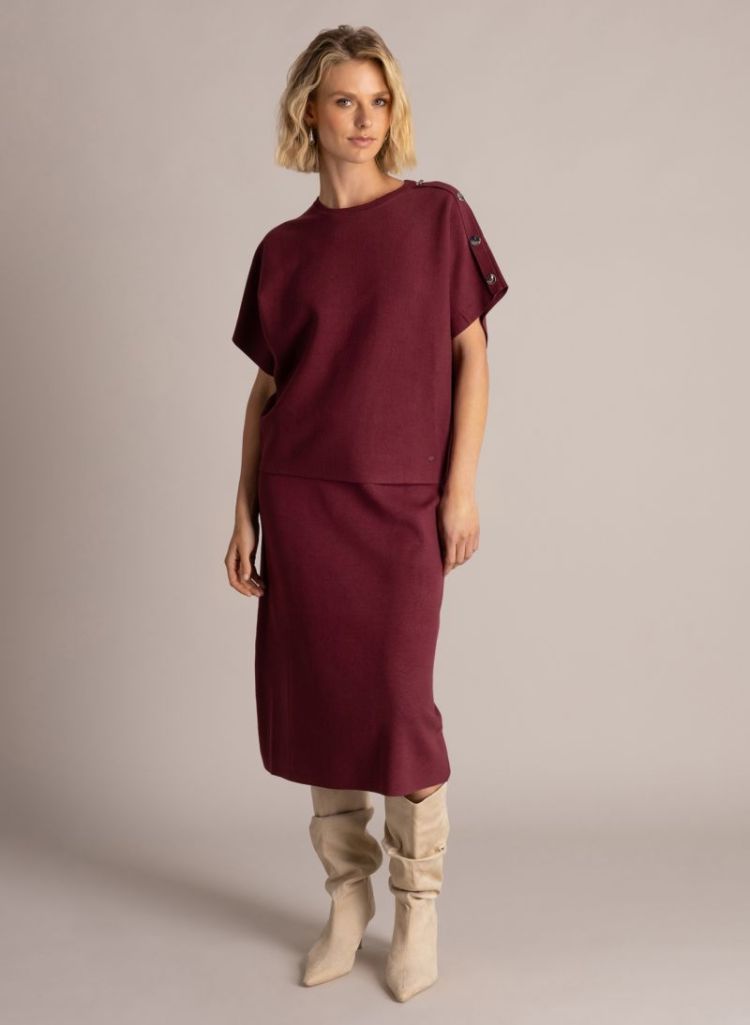  6010 WINE RED