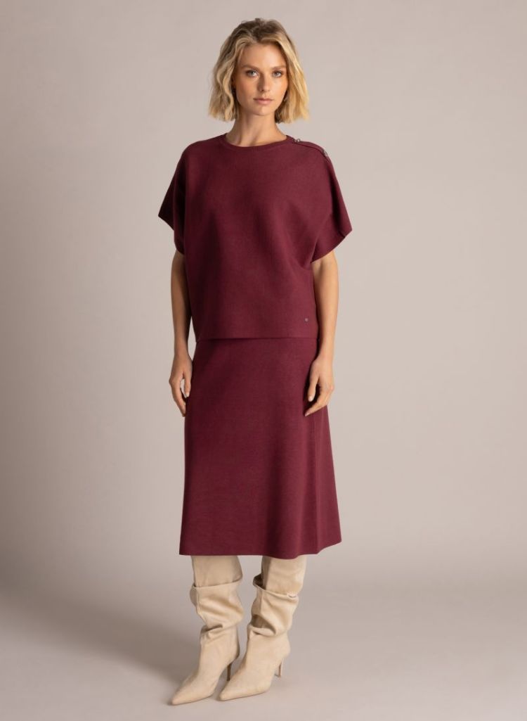  6010 WINE RED