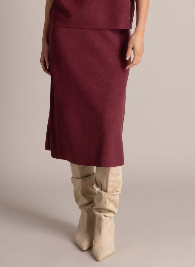  6010 WINE RED