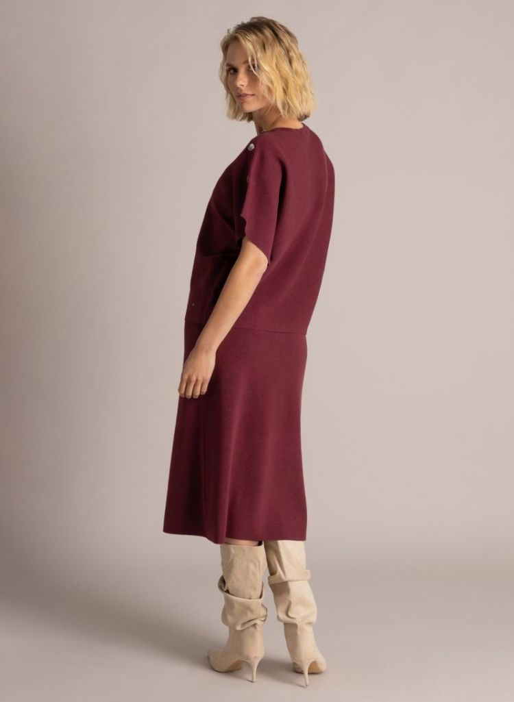  6010 WINE RED