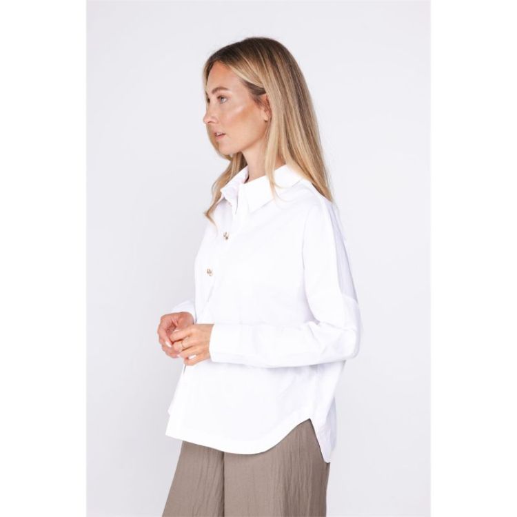  T004 WHITE
