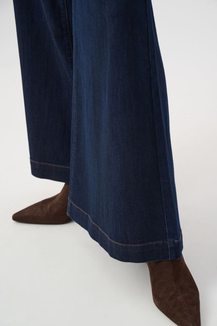 3302 DARK DENIM