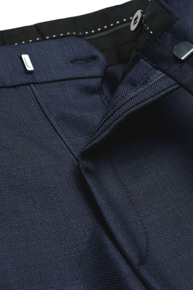  22 DARK BLUE