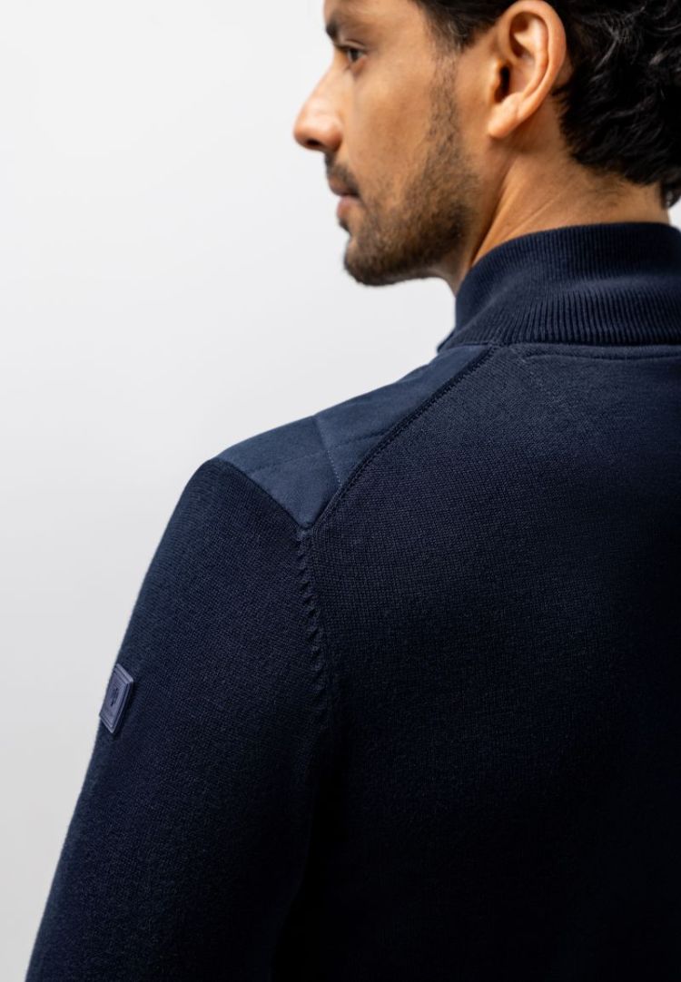  5900 donkerblau