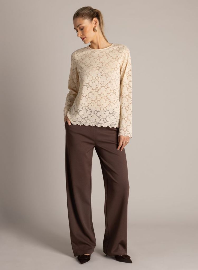  070 LIGHT SAND