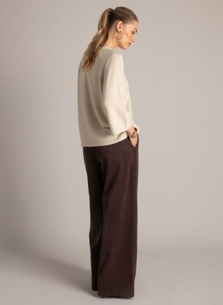  070 LIGHT SAND