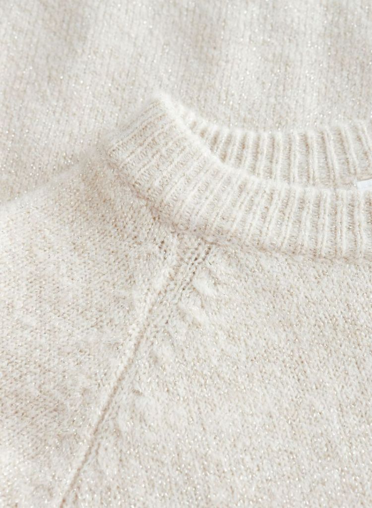  070 LIGHT SAND