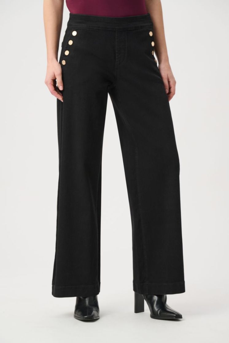  11 BLACK
